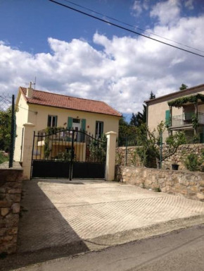 Maison de la cigale enchantée